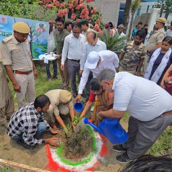 भारत–नेपाल सीमावर्ती क्षेत्र फारबिसगंजमा विश्व वातावरण दिवसको अवसरमा…
